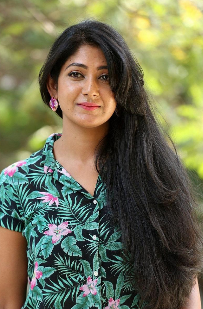 Yagna Shetty - Wikiunfold.com